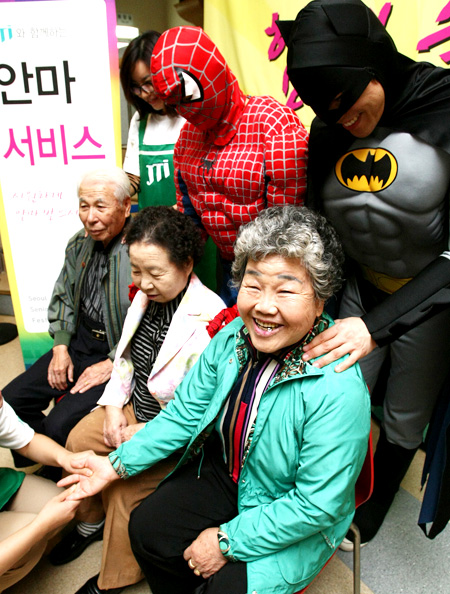 Cómo Ganar Dinero Con Tus Masajes Ayudando A La Comunidad