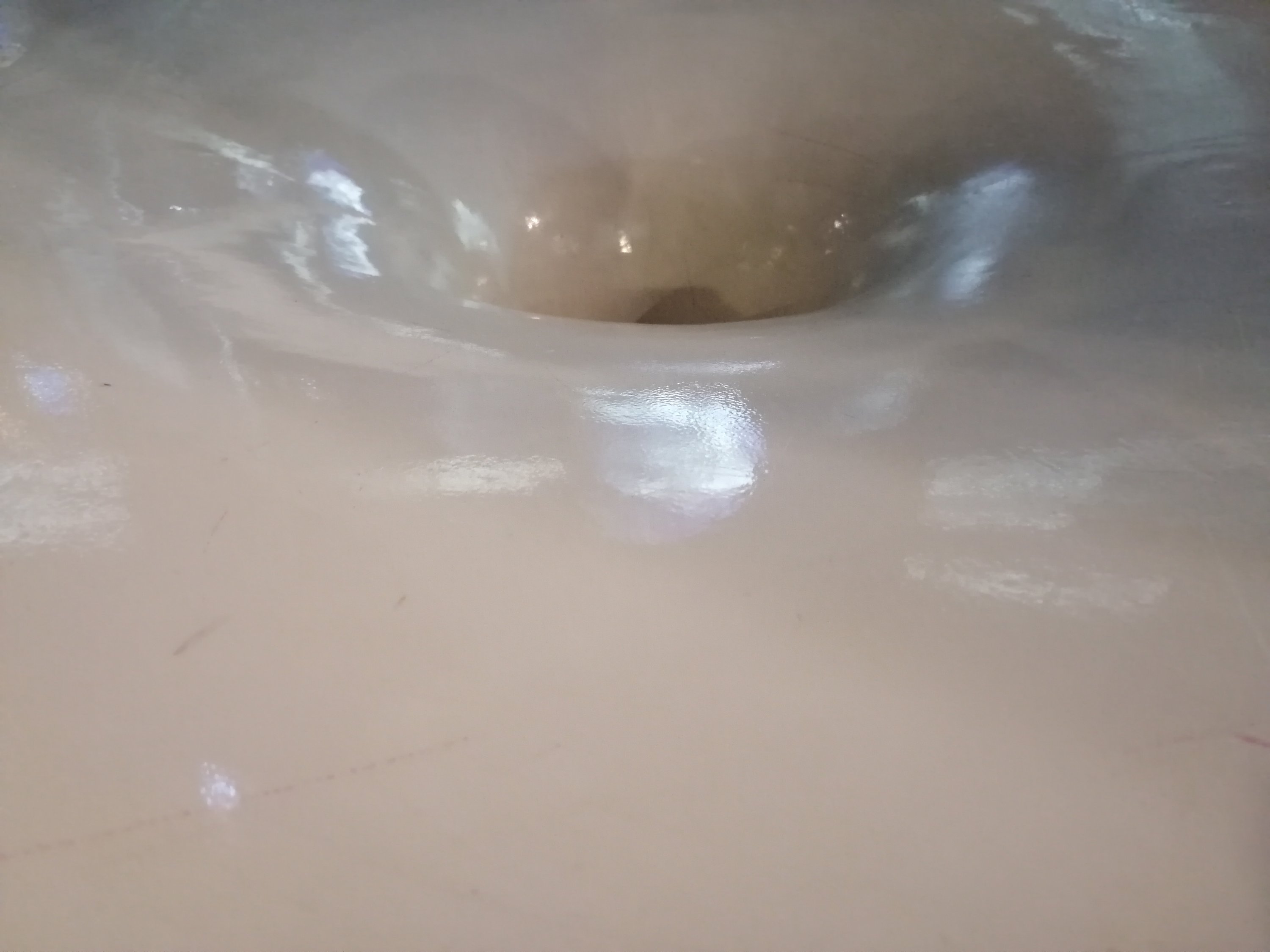 Hiperboloide: túnel gravitacional... foto de @antonReina para entradilla 151_Amanaza fantasma.